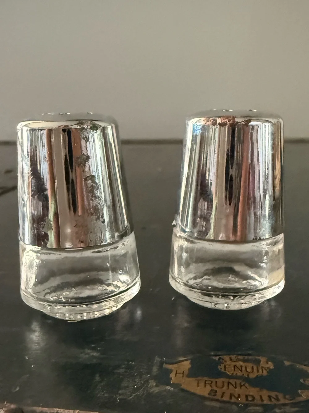 Vintage Miniature Airline Glass Salt And Pepper Shakers Chrome Color Plastic Lid